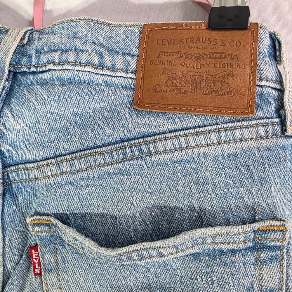Levis Ribcage BIG E Straight Ankle Jeans Light Wash Distressed High Rise 27x26 - Picture 13 of 14